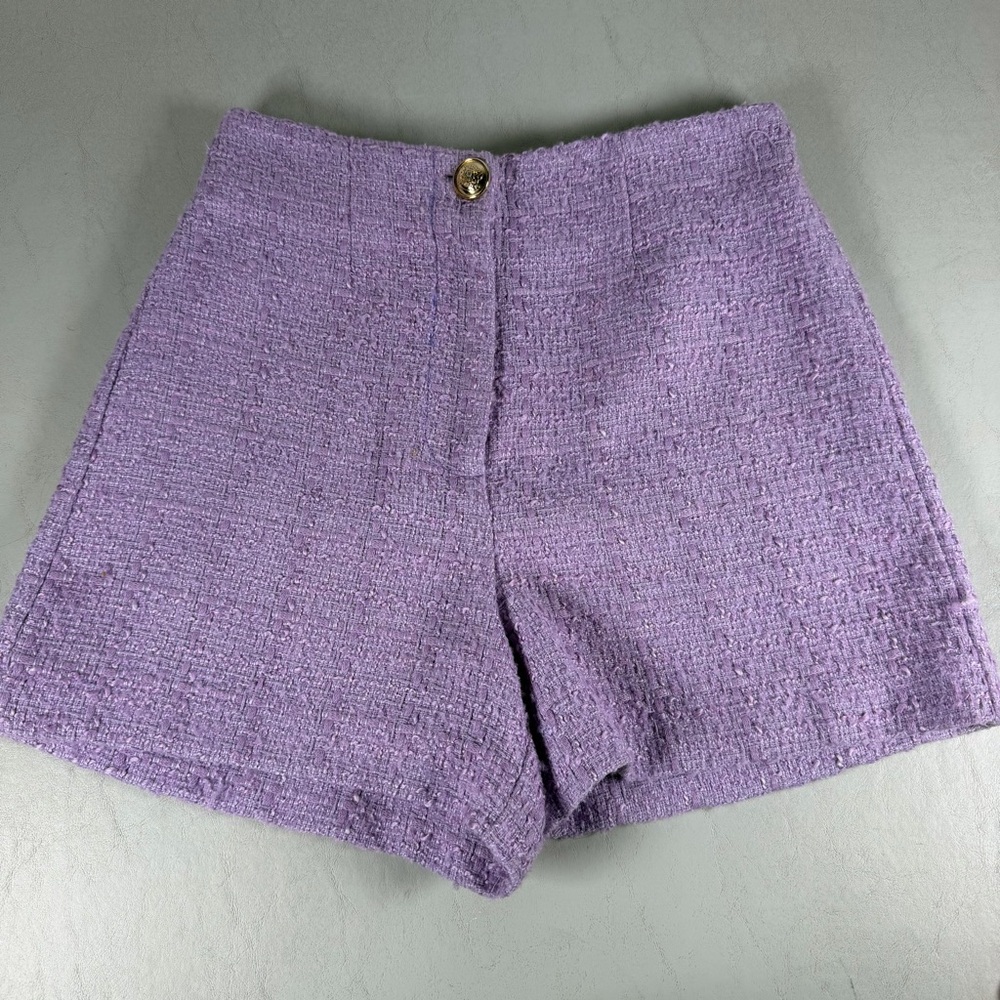 💜 NWT Zara High Waisted Lavender Textured  Women’s Shorts Gold Button Size S